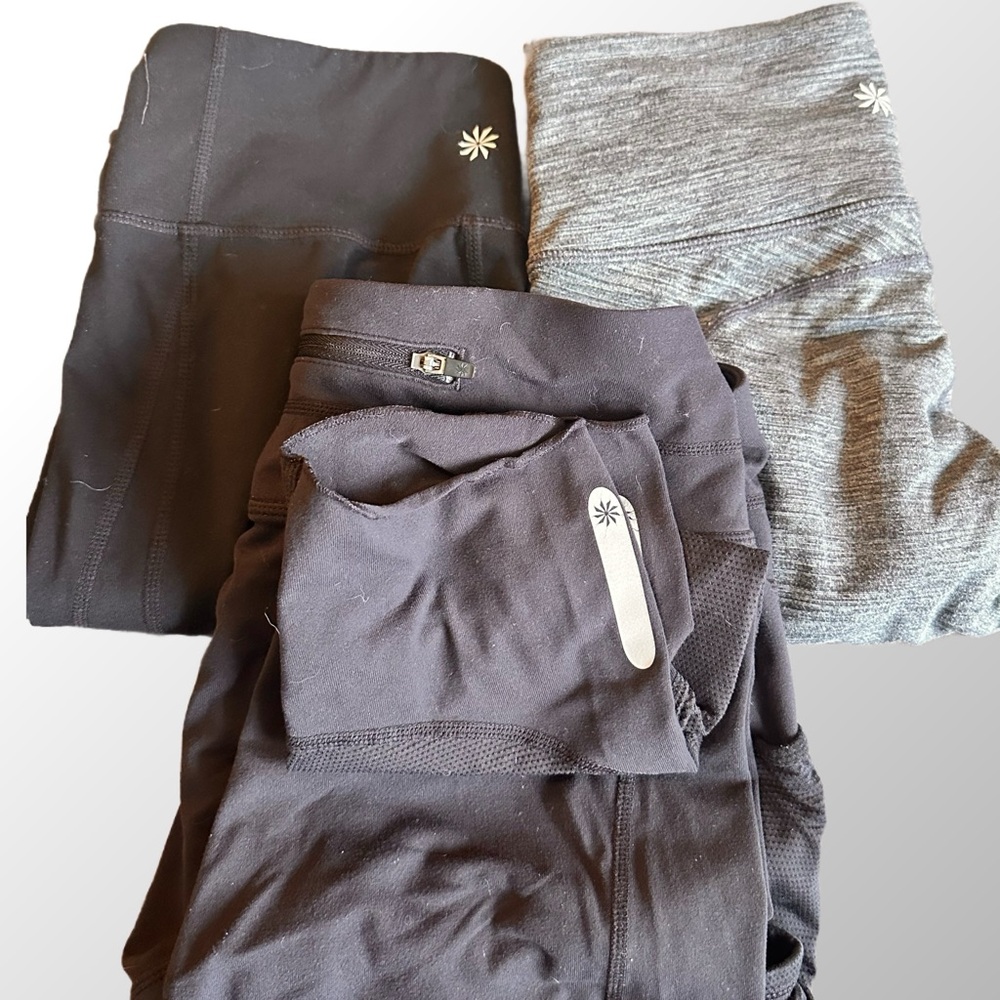 Athleta Leggings Lot of Three Size Small Gray and Black Cropped‎ Leggings
